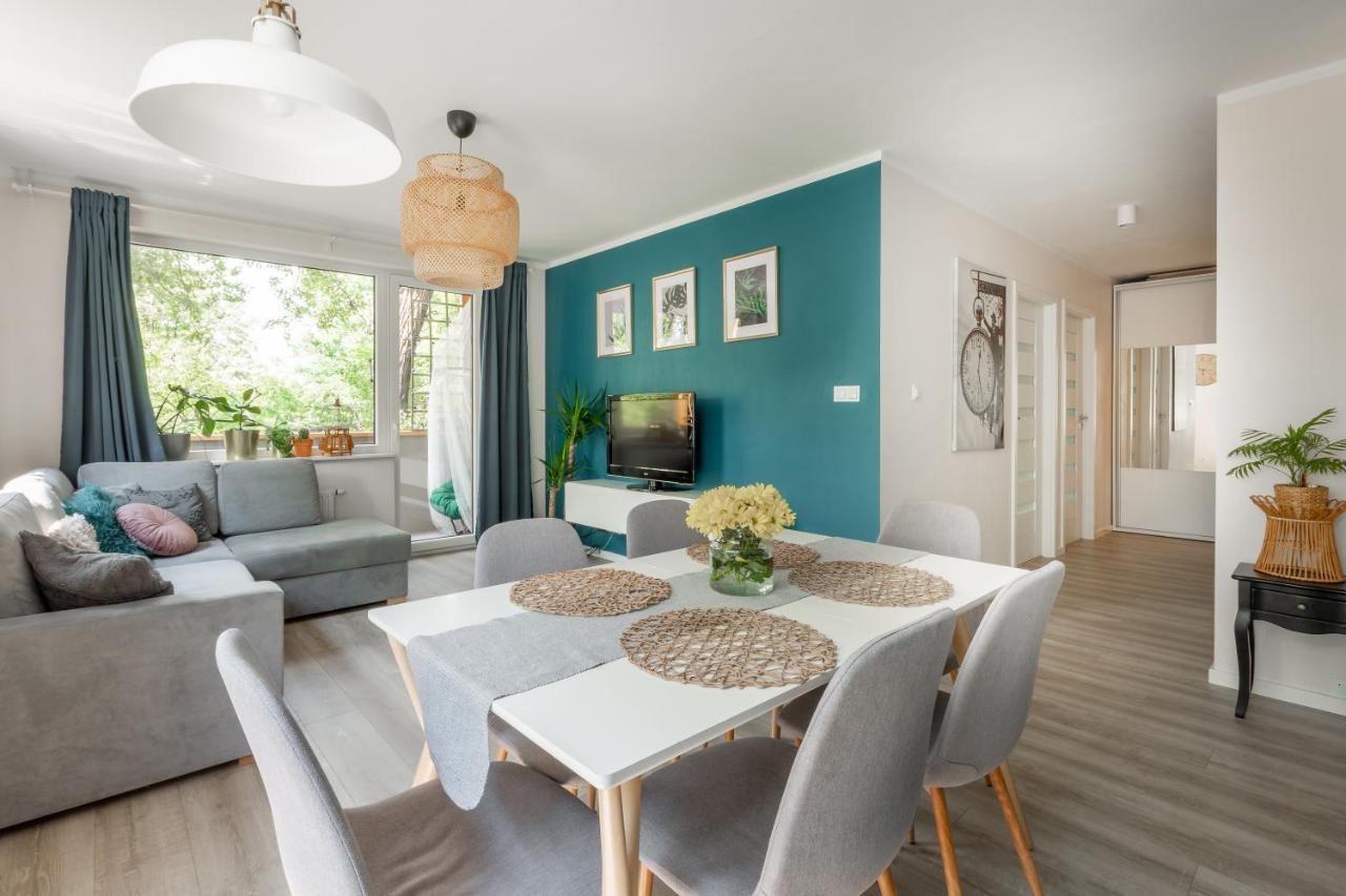 Sun House Apartment + Free Parking Breslavia Esterno foto