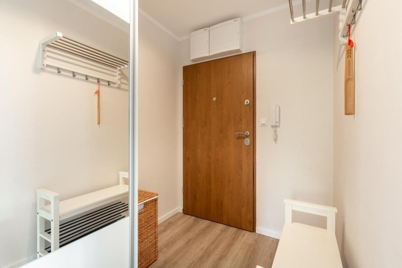 Sun House Apartment + Free Parking Breslavia Esterno foto